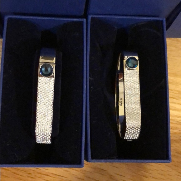 Swarovski bangle - wore them a few times - Picture 2 of 4